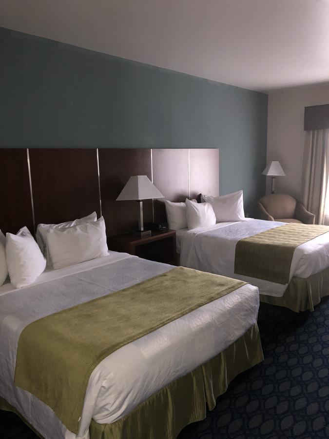 Countryview Inn & Suites Robinson エクステリア 写真