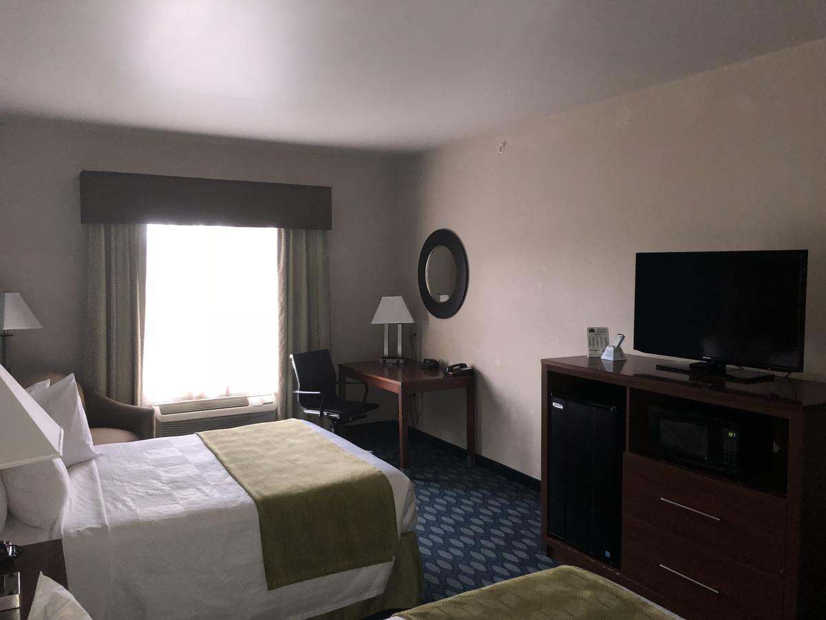 Countryview Inn & Suites Robinson エクステリア 写真
