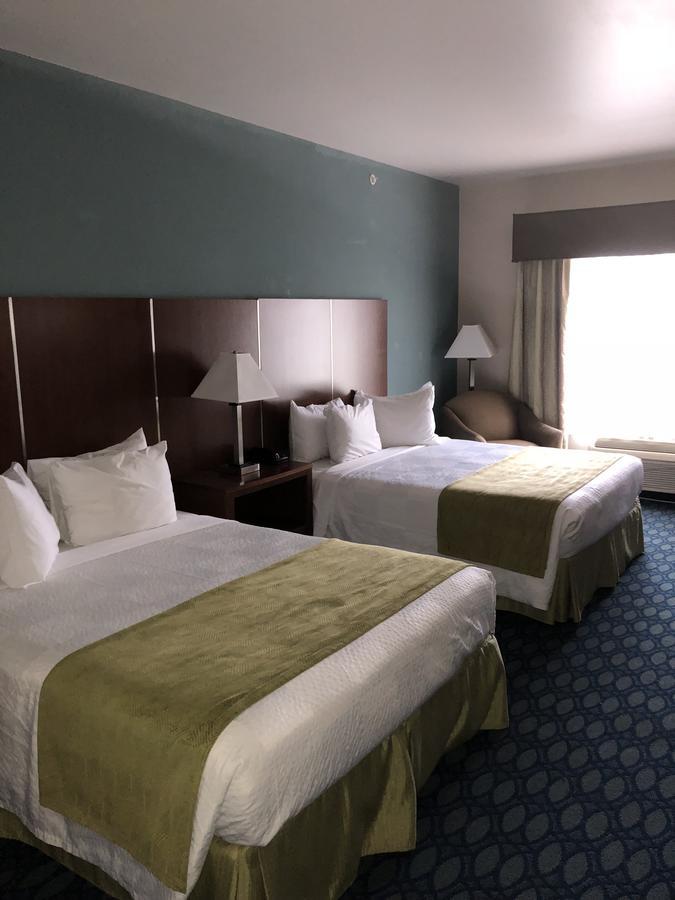 Countryview Inn & Suites Robinson エクステリア 写真