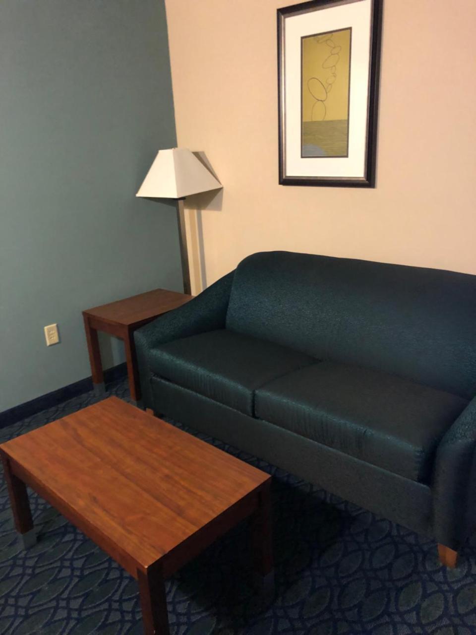 Countryview Inn & Suites Robinson エクステリア 写真